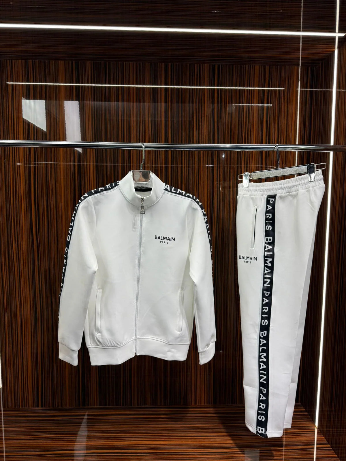 Balmain Paris Beyaz İthal Eşofman Takımı