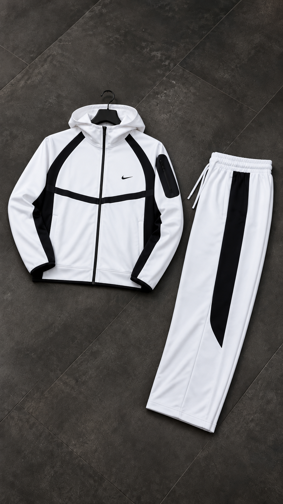 Nike Beyaz İthal Eşofman Takımı