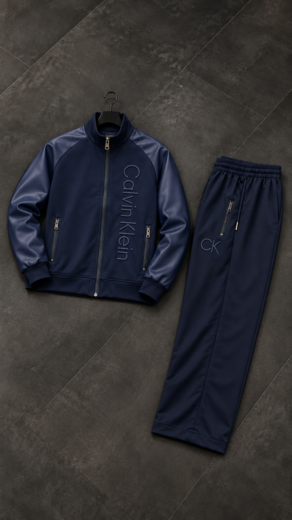 Calvin Klein Lacivert Eşofman Takımı