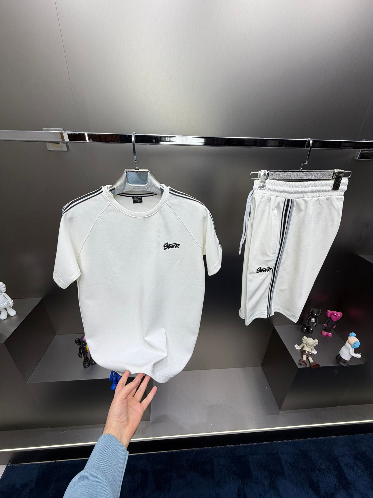 Pull & Bear Beyaz İthal Şortlu Eşofman Takımı